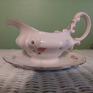 Gravy Dish with attached plate